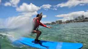 The Twins' Surfing Lessons in Hawaii - August 2022 - Publics Beach, Waikiki, Oahu