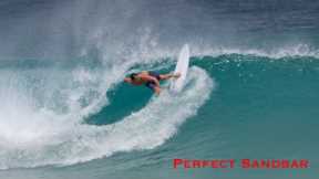 Surfing Hawaii Beach Break - Pupukea
