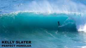 KELLY SLATER HONOLUA BAY ON FIRE !!! (BEST RAW)
