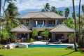 Beach front luxury home in South Maui 