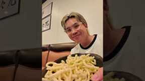 TRYING THE NEWEST RESTAURANTS IN HONOLULU, HAWAII🌴🌺